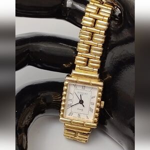 VTG Wittnauer Luxury Women's Swiss 5000 Quartz Movement Watch Gold Tone Works